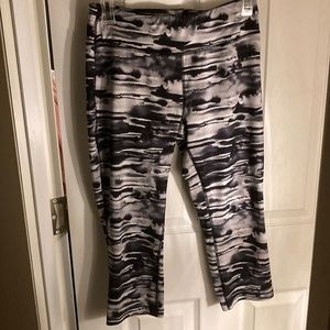 Danskin Now Fitted Leggings Size Small